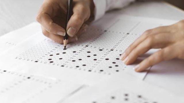 LGS'deki bir soru mahkemelik oldu! MEB'e dava açtılar