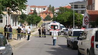 Kan donduran vahşet: Kızını ve torununu sokak ortasında katletti! Korkunç cinayetin nedeni ortaya çıktı