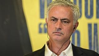 Son dakika: Mourinho'dan ilk imza! Fenerbahçe anlaştı, Levent Mercan ile 4 yıllık sözleşme imzalandı