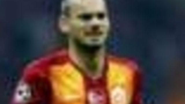 Sneijder: Ailem bu ara İstanbul'da sokağa çıkmamalı