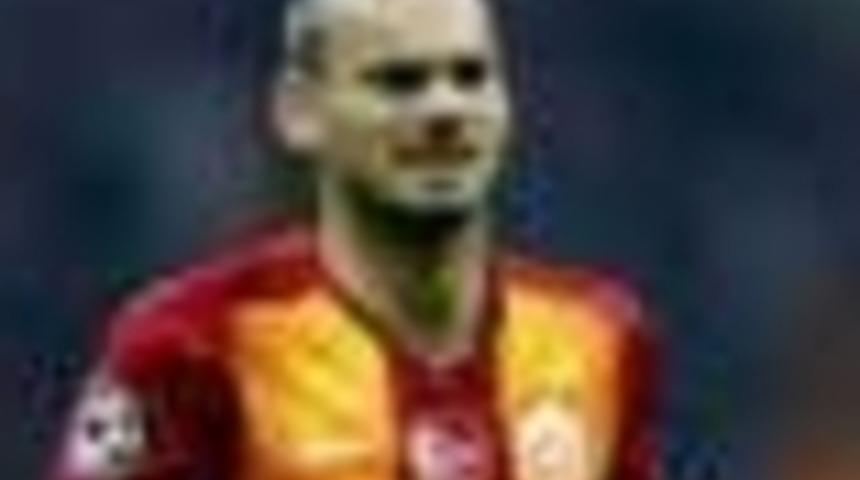 Sneijder: Ailem bu ara İstanbul'da sokağa &ccedil;ıkmamalı
