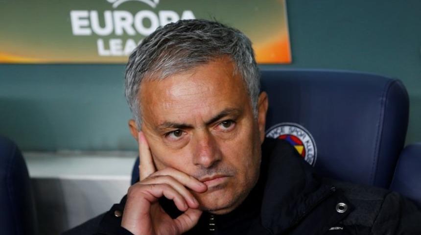 Fenerbahçe'nin hocası Jose Mourinho'dan taraftarı heyecanlandıran paylaşım!