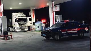 Düzce'de sürücüler arasındaki kavgada biri silahla vuruldu