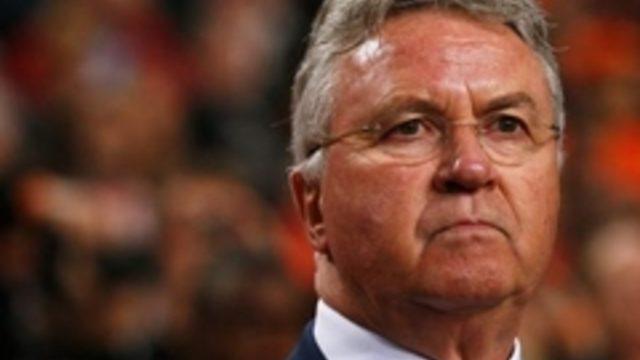 Chelsea'de Mourinho'nun yerine Hiddink getirildi