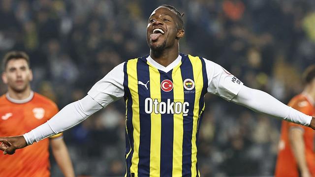 Galatasaray'ın da istediği Batshuayi imzayı atıyor! İşte yıllık kazanacağı ücret...