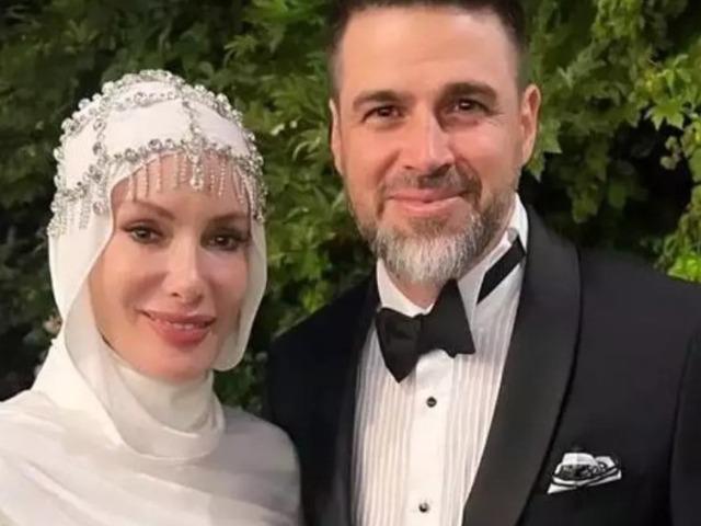 Sır gibi saklıyordu... Gamze &Ouml;z&ccedil;elik'in oğlu Murathan 16 yaşında!  