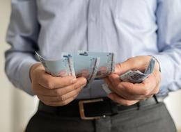 Emekli maaş zammı son dakika: En düşük maaşa artış bekleyenler dikkat! Kritik toplantı, Mehmet Şimşek de masada... 'Seyyanen zam mümkün değil'