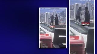 İstanbul'da kan donduran görüntü! Sevgililer birbirine satırla saldırdı