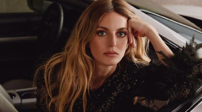 Bige Önal ve Aras Bulut İynemli’nin 7 yıllık ilişkisi bitmişti... Bige Önal yeni bir aşka yelken açtı! Bakın sevgilisi kim çıktı