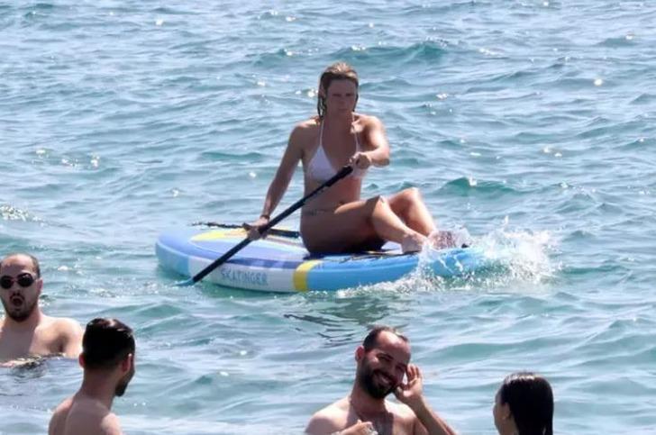 Sahillerde bayram yoğunluğu! Akın akın gelmeye devam ediyorlar, oteller tam kapasiteye ulaştı G4