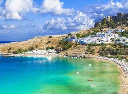 Rodos diye yola çıkmışlardı ama... Kapıda vize diye gittiler, kapıda kaldılar! Yunanistan başvurulara yetişemedi