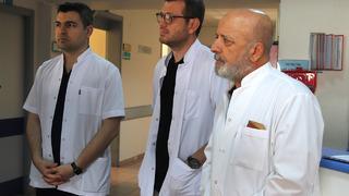 'Tıp literatüründe çok nadir görülen bir vaka' Karın ağrısı şikayetiyle gitmişti... Gözlerine inanamadılar