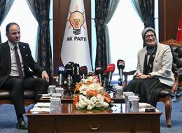 AK Parti ve CHP buluşmasında gündem oldu: Asgari ücrete ara zamda yeni gelişme! 'Umarım müjdeyi verirsiniz'