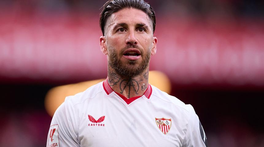 Sevilla, deneyimli futbolcu Sergio Ramos ile yollarını ayırdı