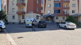 Anneannesine bayramlaşmaya gitmişti... 7 yaşındaki çocuk 9. kattan düşüp yaralandı