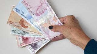 ‘3-20 Temmuz arasında emekliye 3 kez zam’ iddiası: Sadece 15 gün kaldı! SGK uzmanı, ‘Çok büyük baskı gelecek’ diyerek anlattı