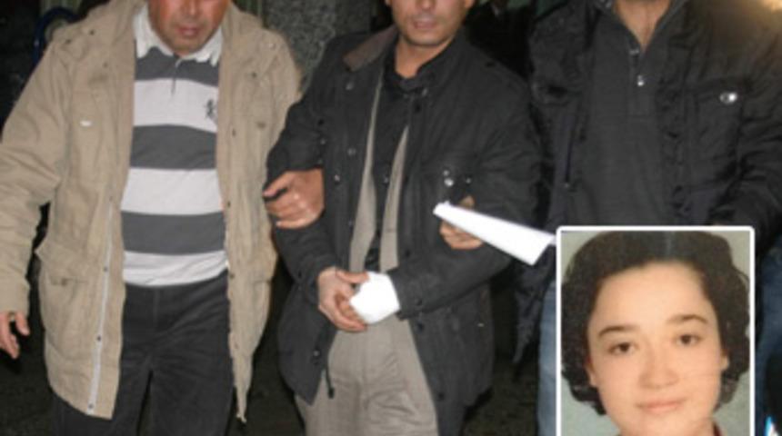 Ayrıldığı &ouml;ğretmen sevgilisini &ouml;ld&uuml;rd&uuml;