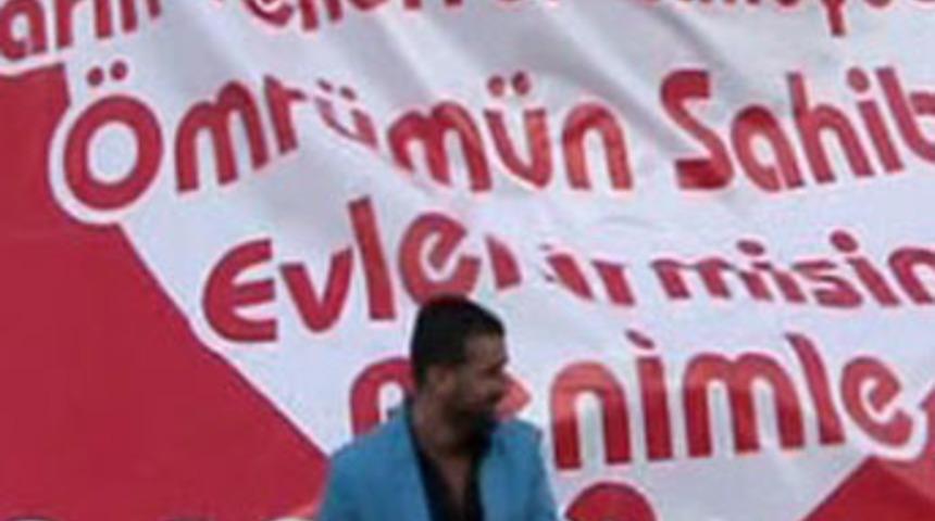 Böyle evlenme teklifi görülmedi!