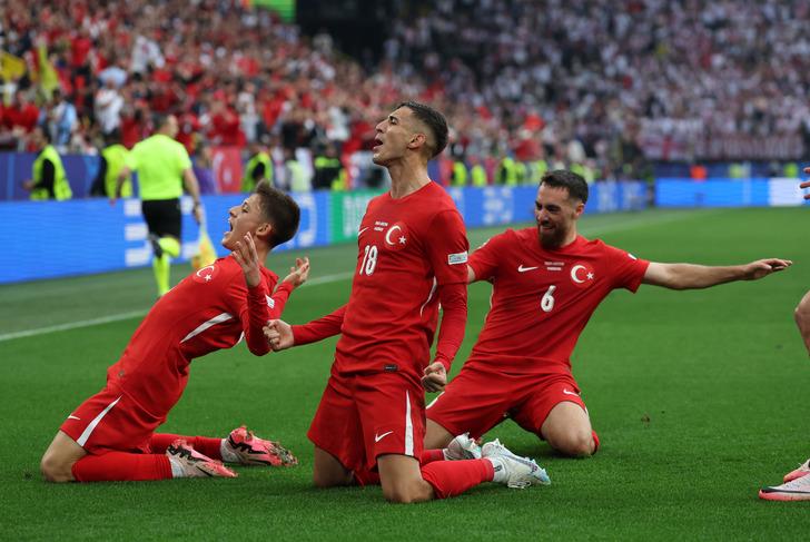 Galibiyete rağmen ona yüklendi! Rıdvan Dilmen'den Montella'ya Arda Güler eleştirisi... "Hatalı davranıyor"" G3