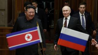 Putin'den tarihi ziyaret! 24 yıl sonra Kuzey Kore'de