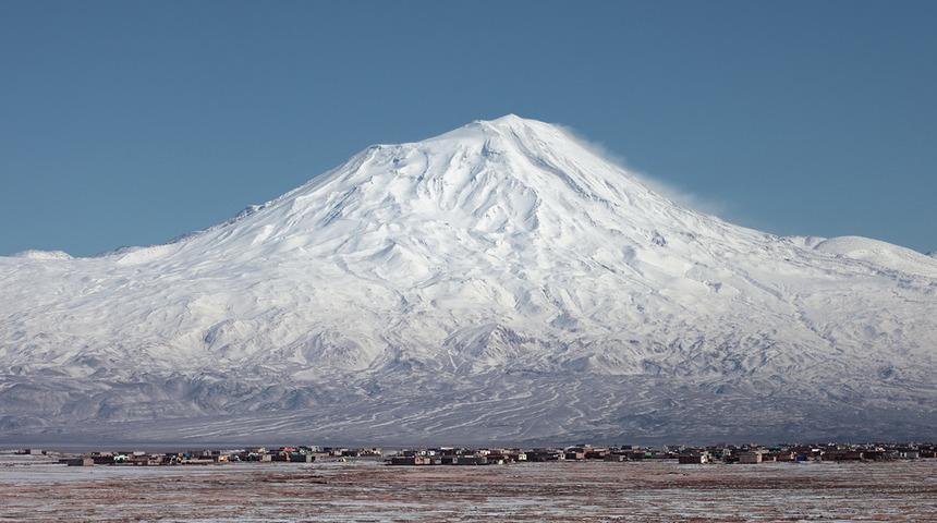 Ağrı Dağı için korkutan gelişme: Yüzde 40’tan fazla küçüldü