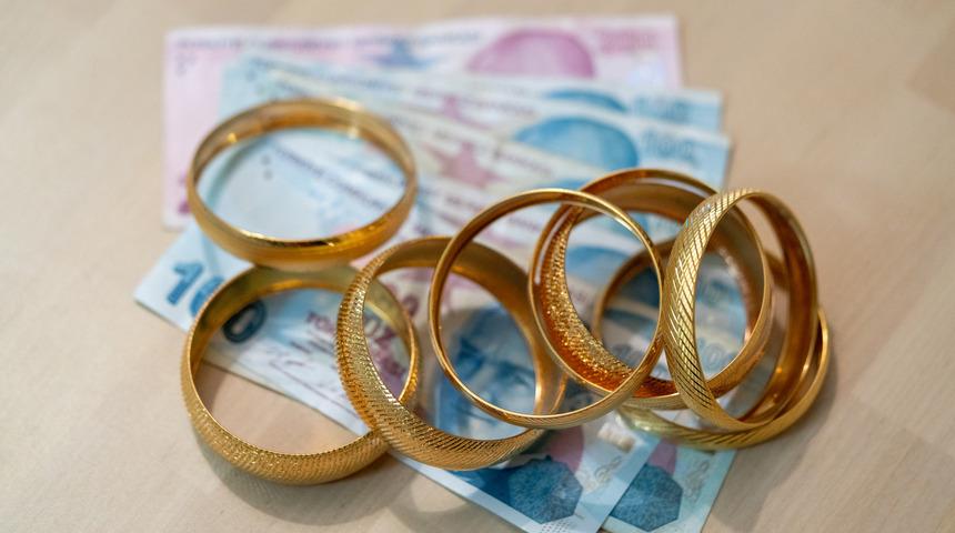 Bugün gram altın fiyatı ne oldu? Hem Fed faiz kararı hem Haniye suikasti! Hepsi peş peşe geldi, piyasalar kaynıyor