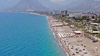 Bir günlük otel ücreti ile bir ay tatil yapıyorlar 'Mükemmel bir yer' Deniz yürüme mesafesinde... Yurt dışından ve şehir dışından geliyorlar