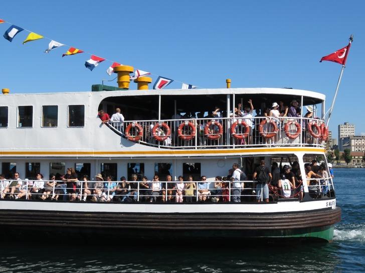 Kalabalıktan kuyruktan çıkamadı! Adalar'a gitmek zorunda kaldı... "Mecbur gönderiliyorum" G2