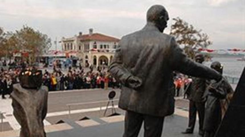 Şimdi de 'Atat&uuml;rk Anıtı' krizi