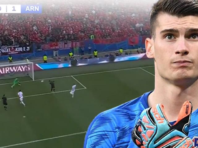 Hırvatistan'da Livakovic'ten çok büyük hata! Topu elinin altından kaçırdı...