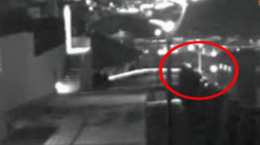 Mimarın saniye saniye &ouml;l&uuml;me u&ccedil;uşu