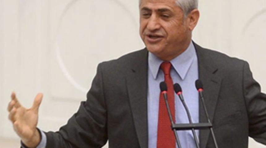 Meclis'te 'jandarma marşı'