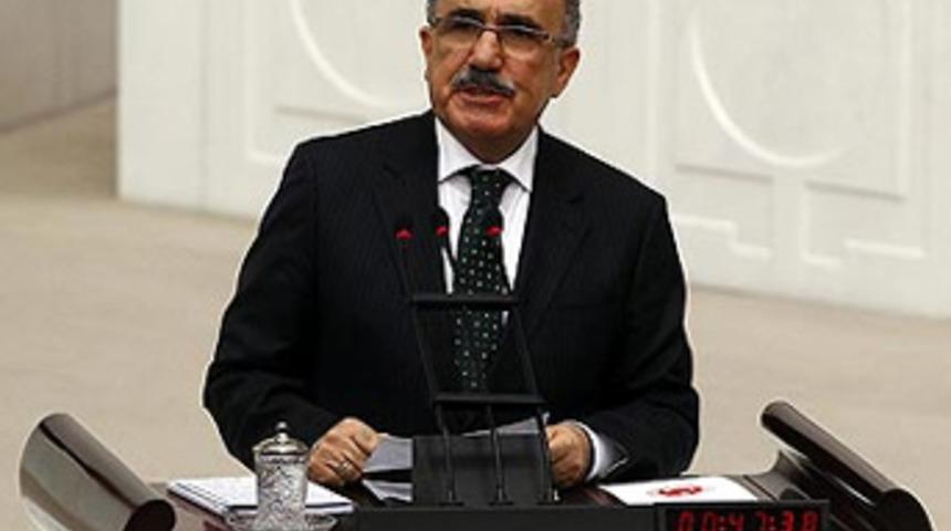 AK Parti'nin oy oranını a&ccedil;ıkladı