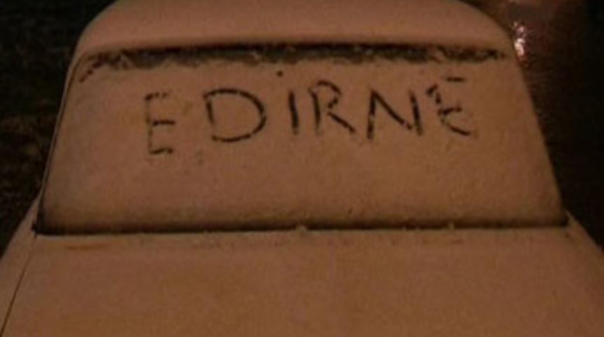 Trakya&rsquo;ya yılın ilk karı yağdı