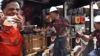 Önce Türk döneri şimdi de Maraş dondurması... IShowSpeed'in dondurma sınavı gündem oldu