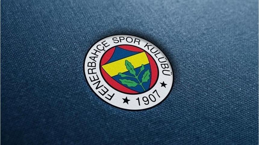 Fenerbahçe'de imzalar ardı ardına açıklandı! 5 dakikada 3 isim...