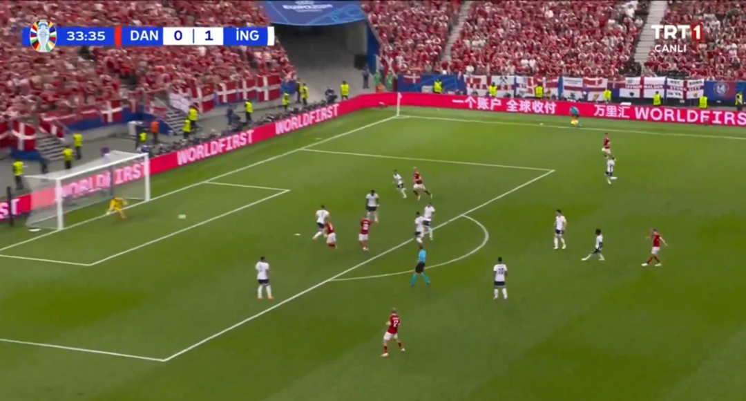 Yok b&ouml;yle bir gol! Hjulmand İngiltere karşısında milli takımdaki ilk gol&uuml;n&uuml; attı, rakip taraftarlar bile alkışladı