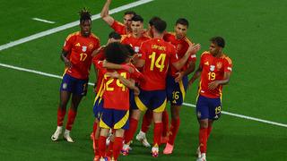 İtalya kendi kalesine attı, İspanya 1-0'lık skorla adını son 16'ya yazdırdı!