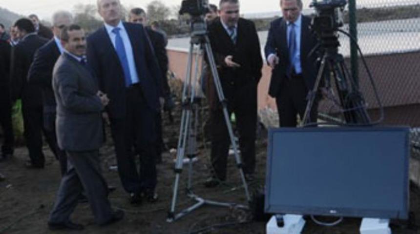 'Başbakan'ı yatırdın yere'