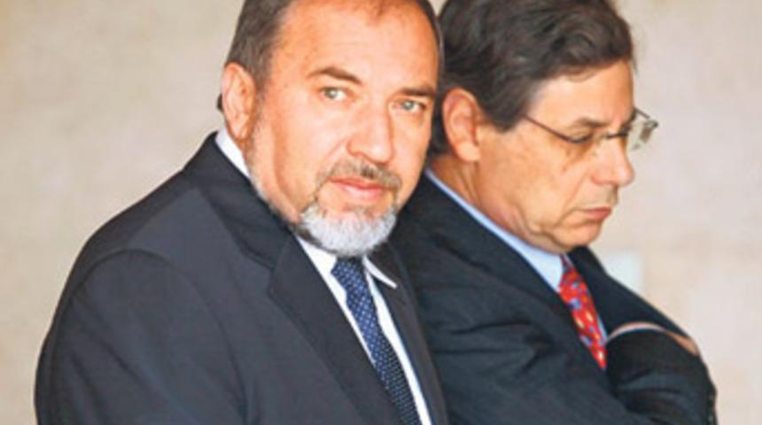 'Alçak koltukçu'ya adaylık yok