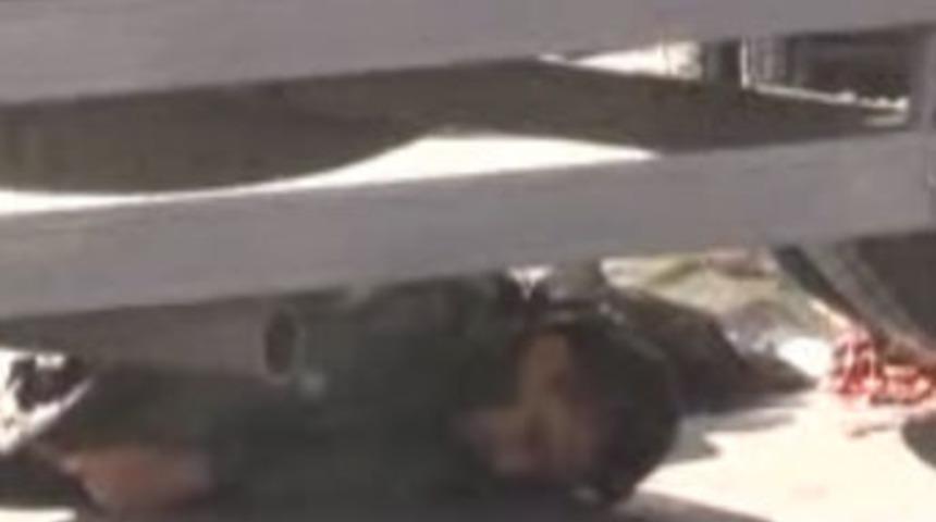 Önce çarptı, sonra geri gelip ezdi