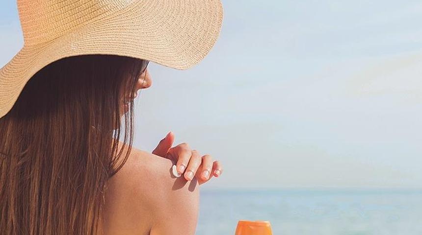 Yaz aylarında en çok o kullanılıyor! İçeriğine bakmadan almayın... Uzmanı tek tek anlattı