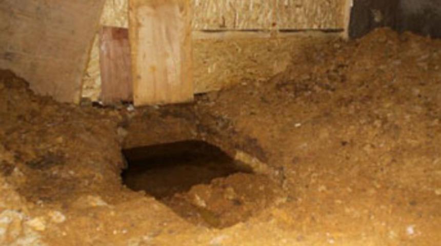 NATO petrol hattından 6 ton yakıt &ccedil;aldılar