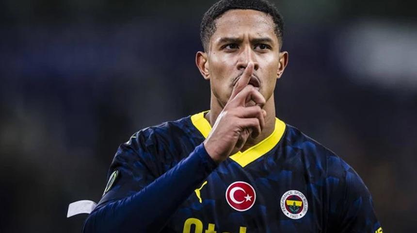 Galatasaray iddiaları çıkan Fenerbahçe'li Jayden Oosterwolde'den cevap!