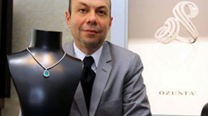 Ünlü kuyumcuya kurşun