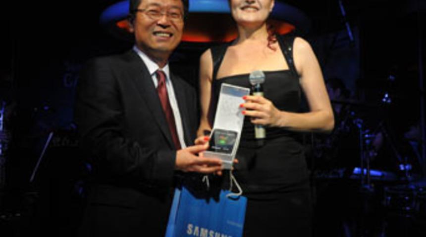 GALAXY Note II'ye g&ouml;rkemli tanıtım