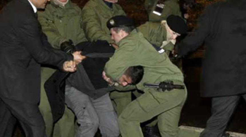 Başbakan'a protesto şoku