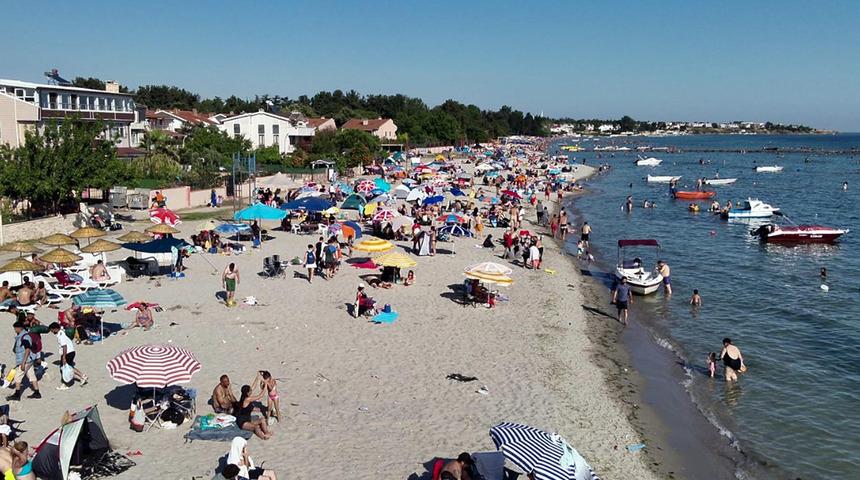 Yarım milyon kişi akın etmişti! Arkalarında dağ gibi çöp bıraktılar!  Duyanlar inanamadı: Tonlarca... 