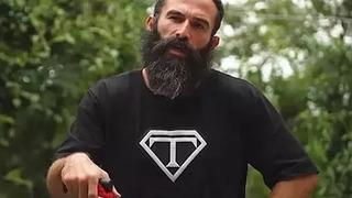 Survivor'a erken veda eden Turabi yastık savaşında! Sosyal medya yıkıldı