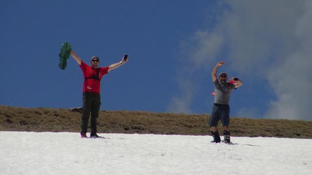 Yer: Artvin! Yazın ortasında kayak keyfi